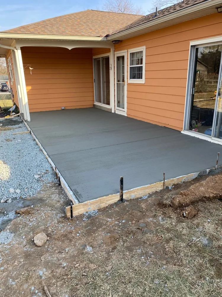 Reliable outdoor landscaping experts serving Saint Georges, DE - Maldonado Landscaping