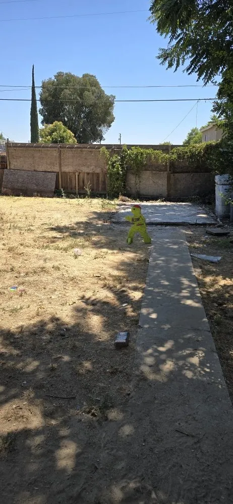 Custom yard maintenance for outdoor upgrades across Modesto, CA - Maldonado's Junk Removal & Hauling