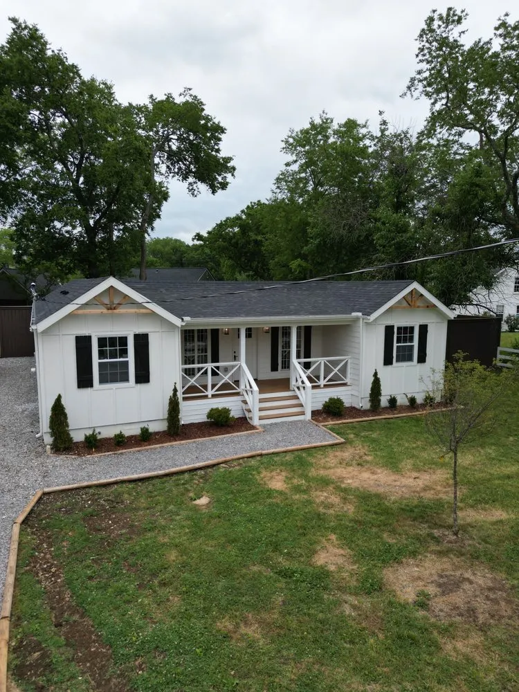 Professional yard maintenance for residential properties in Nashville, TN by Malham Managment