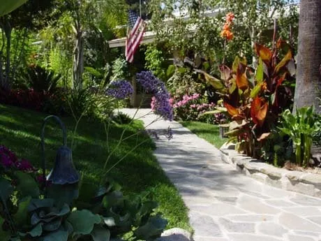 Professional outdoor landscaping experts serving Simi Valley, CA - Malibu Canyon Landscape & Maintenance