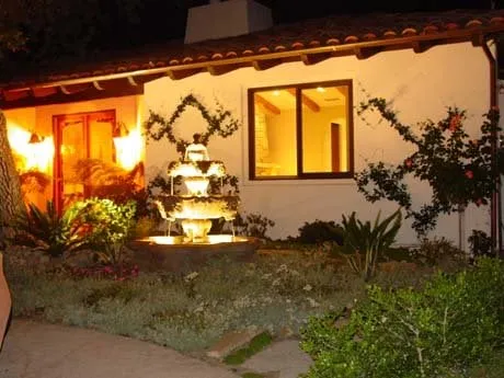 Affordable lawn care service experts serving Simi Valley, CA - Malibu Canyon Landscape & Maintenance