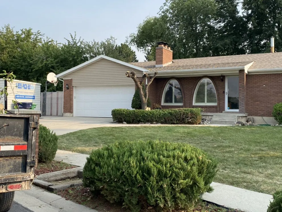 Reliable landscape installation for outdoor upgrades across Magna, UT - Malie Tree service and concrete