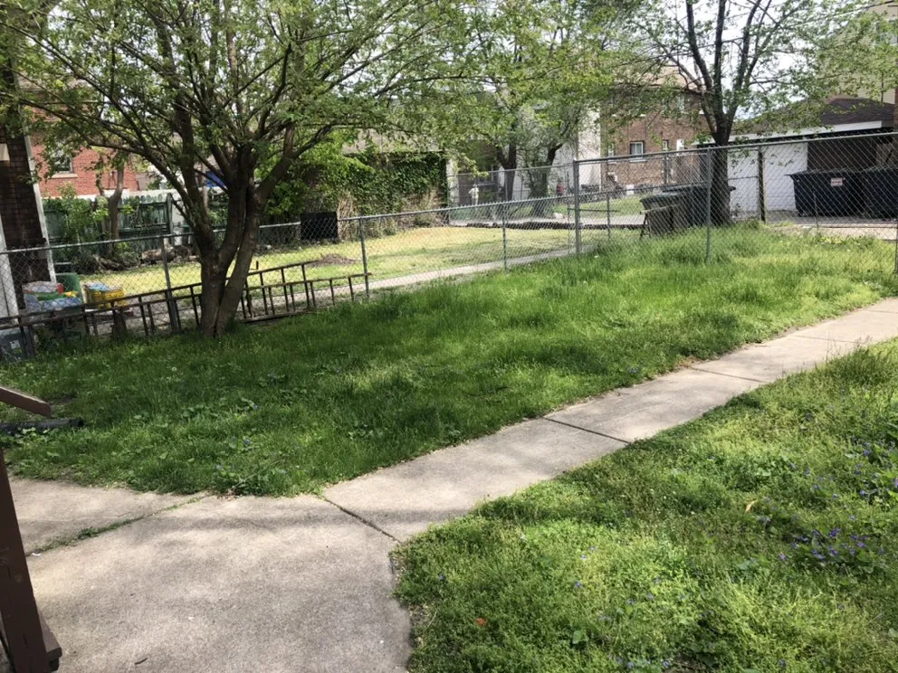 Affordable landscape installation with custom design across Hammond, IN - Maliks local hauling