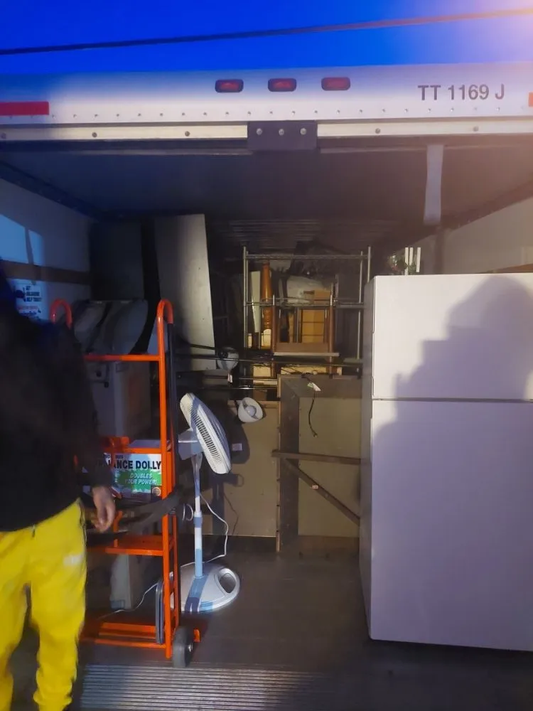 Trusted garden landscaping for residential properties across Toledo, OH - Maliks Moving & Cleanup Services