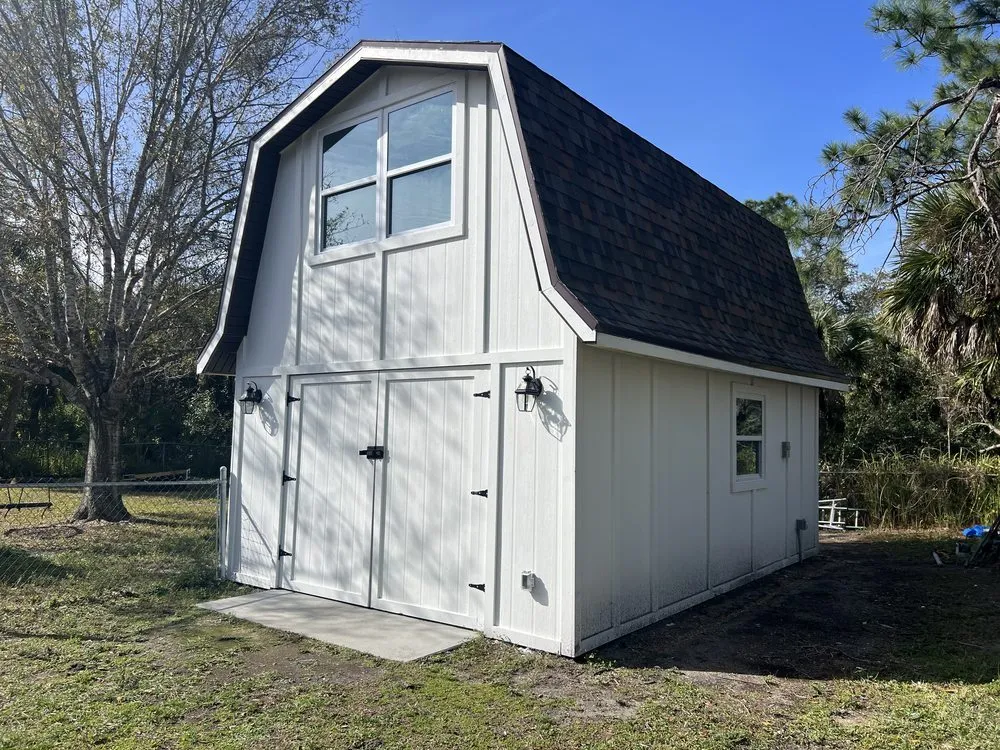 Custom outdoor landscaping in Port Charlotte, FL by Malisia records