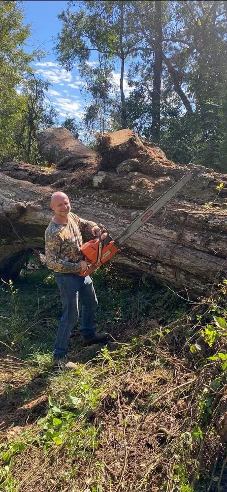 Trusted landscape design with custom design in Denham Springs, LA by Mallett’s Tree removal