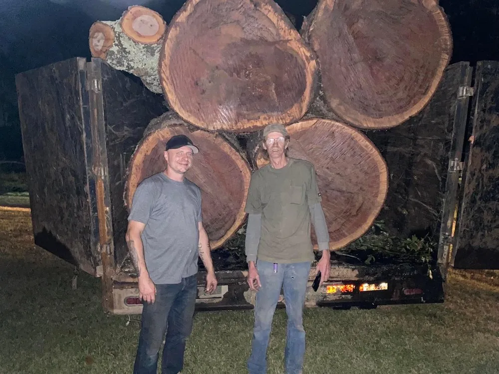 Professional garden landscaping experts serving Denham Springs, LA - Mallett’s Tree removal