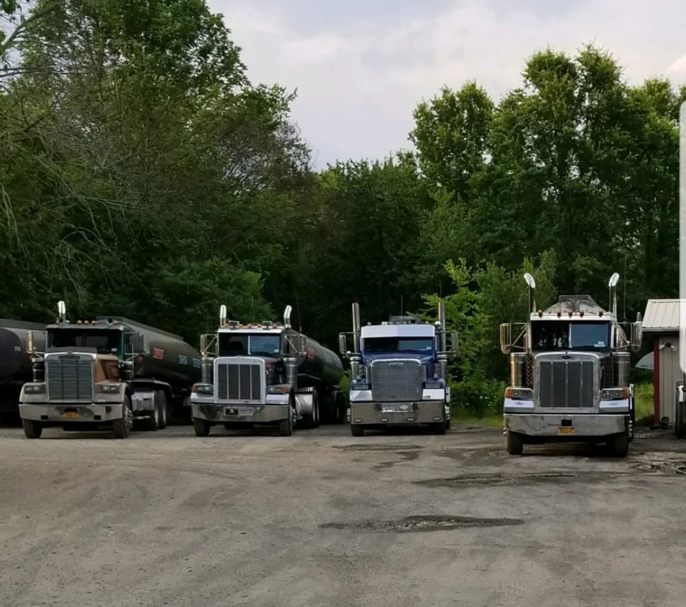 Custom lawn care service in Montgomery, NY - Malley Trucking