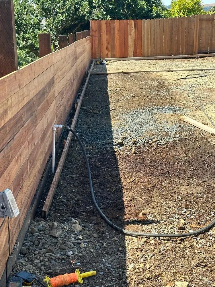 Expert lawn care service in Sacramento, CA - Maluria Concrete and Landscaping