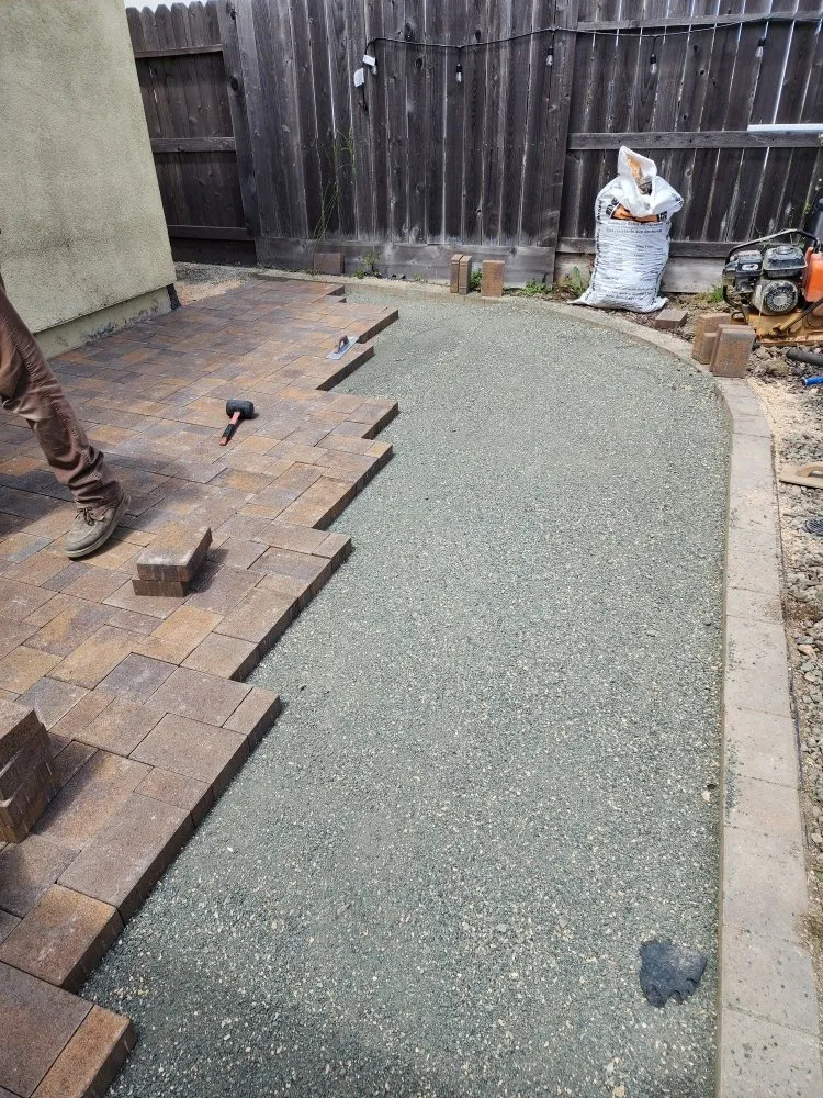 Affordable garden landscaping for beautiful yards across Sacramento, CA - Maluria Concrete and Landscaping