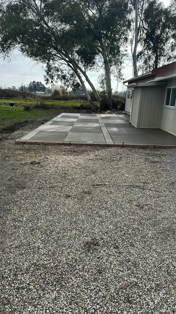 Reliable residential landscaping for year-round maintenance across Sacramento, CA - Maluria Concrete and Landscaping