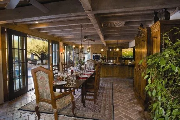 Reliable residential landscaping for beautiful yards across Tucson, AZ - Maly & Associates