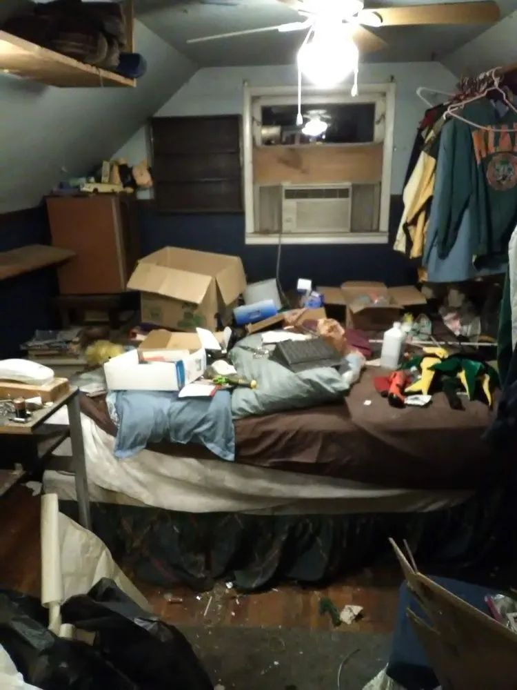 Reliable lawn care service in Everett, WA by Mama's All-In-1-Cleaning And More