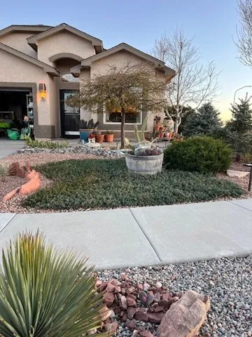 Trusted lawn mowing service in Rio Rancho, NM by Mama's boy Landscape