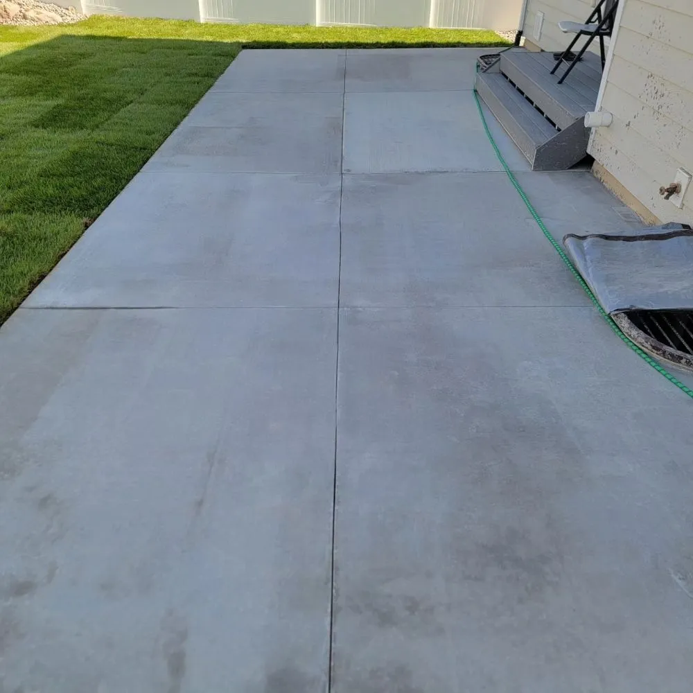 Trusted lawn care service in Lehi, UT - Mammoth Fence