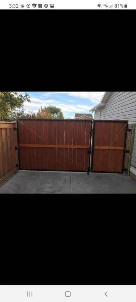 Trusted lawn care service experts serving Lehi, UT - Mammoth Fence