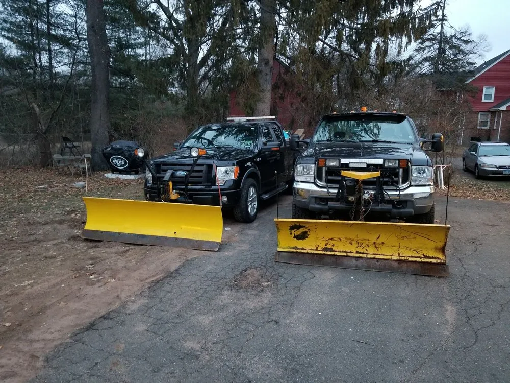 Reliable landscaping services experts serving Manchester, CT - Manchester Landscaping