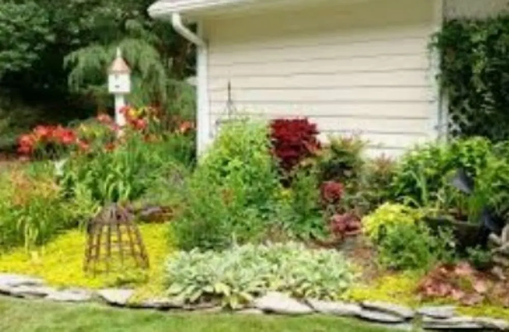 Affordable garden landscaping experts serving Hilliard, FL - Mandee's Mobile Wash and Folds