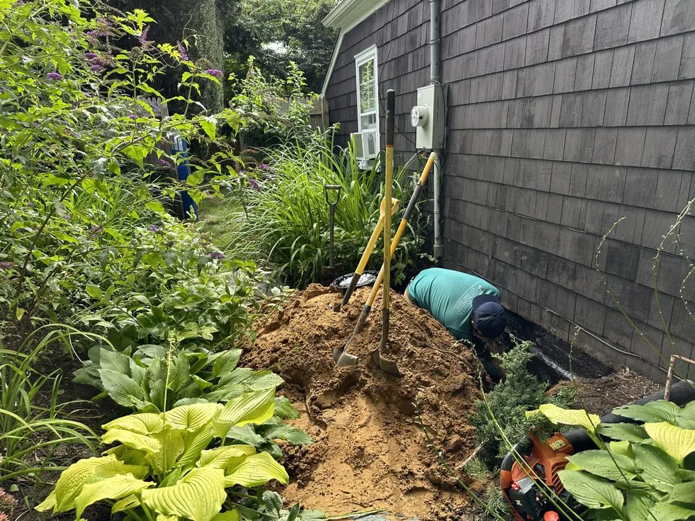 Local outdoor landscaping in East Hampton, NY - Mandevilla Landscaping