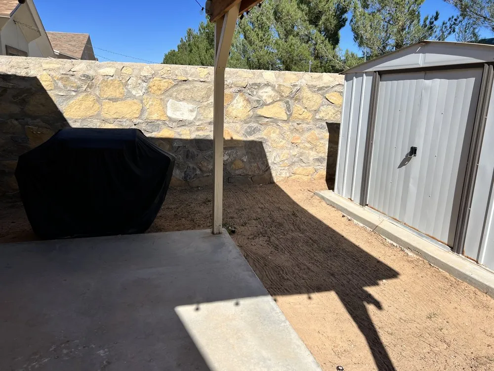 Top-rated lawn care service for residential properties across El Paso, TX - Mando’s Lawn Care