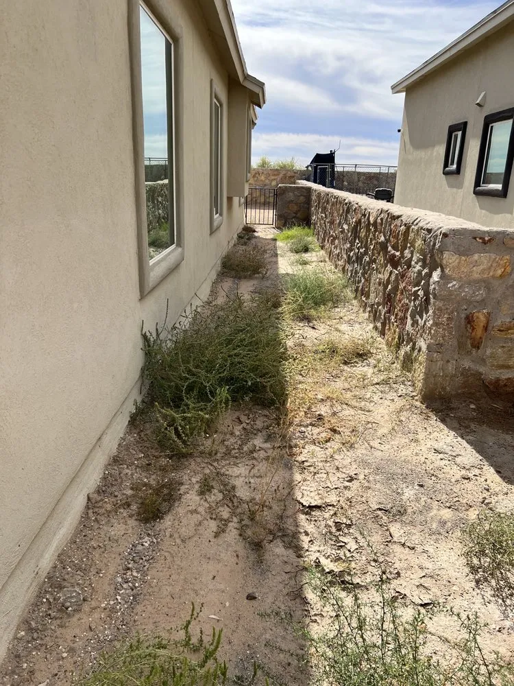 Local garden landscaping for outdoor upgrades across El Paso, TX - Mando’s Lawn Care