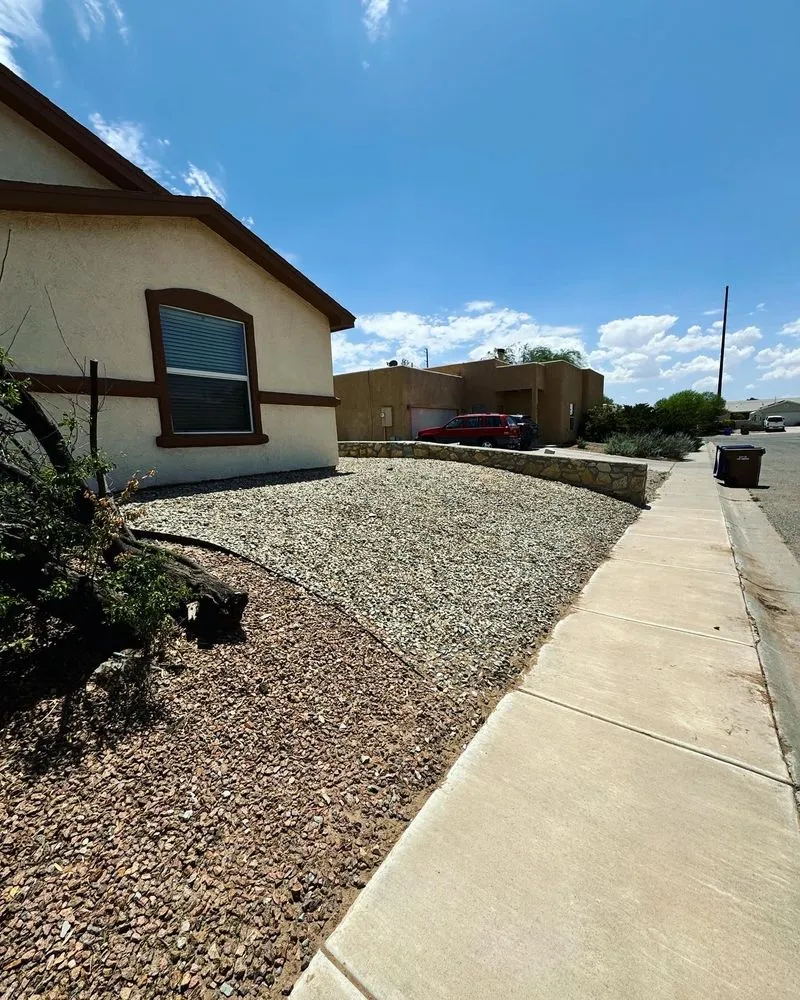 Expert garden landscaping for outdoor upgrades across El Paso, TX - Mando’s Lawn Care