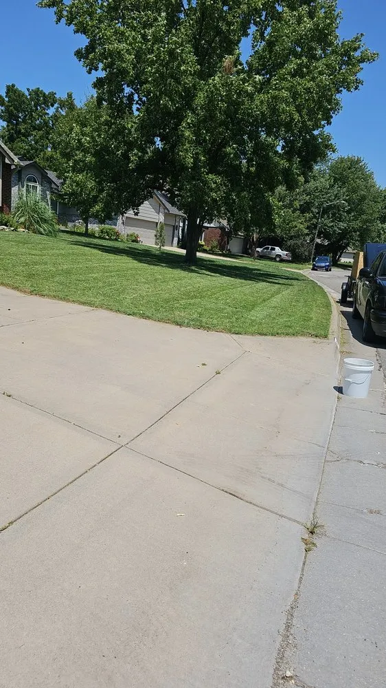 Custom lawn mowing service for outdoor upgrades across Wichita, KS - Mando's Power Services