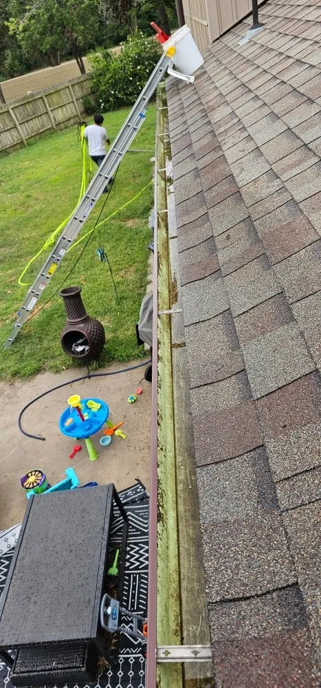 Local landscape design for residential properties across Wichita, KS - Mando's Power Services