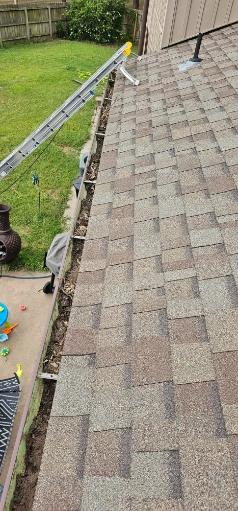 Affordable landscape installation experts serving Wichita, KS - Mando's Power Services