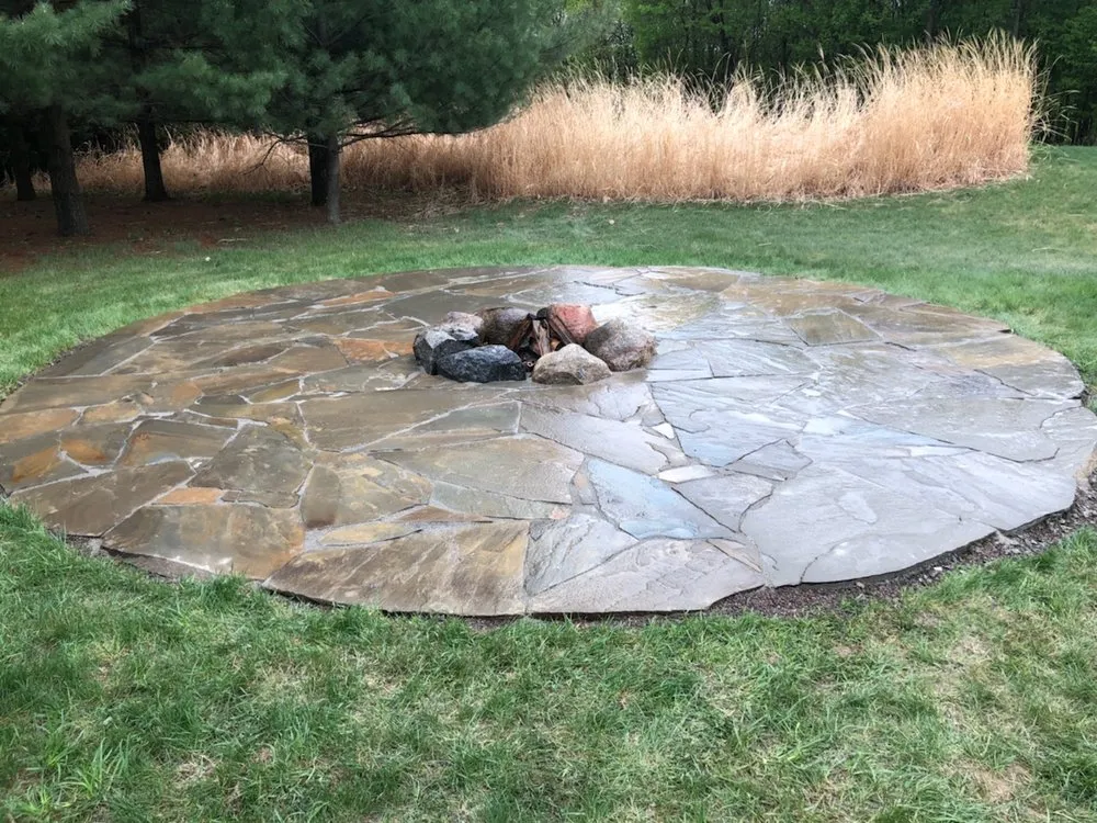 Affordable outdoor landscaping experts serving Excelsior, MN - Mangold Horticulture