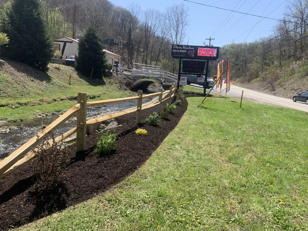 Custom landscaping services in Pittsburgh, PA by Mangretta Landscaping