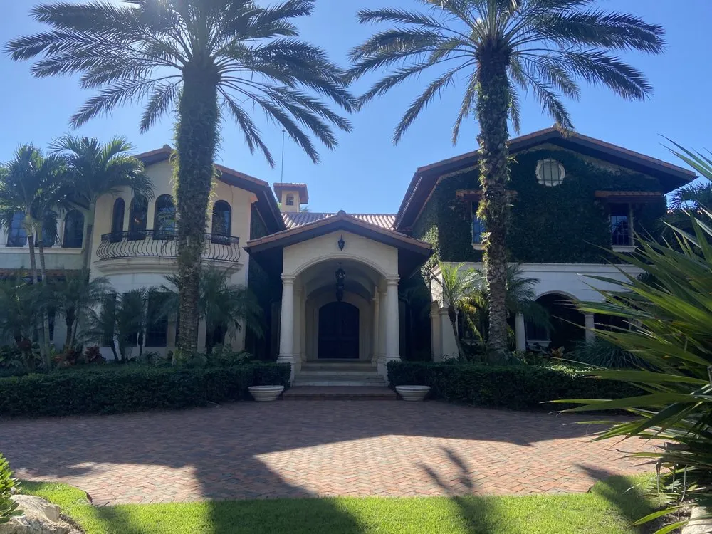 Affordable outdoor landscaping in Port Charlotte, FL - Mangrove Landscaping