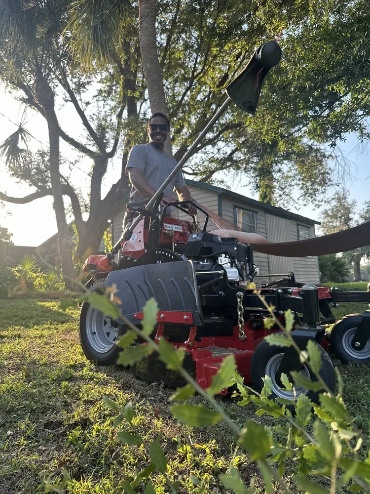 Affordable lawn mowing service experts serving Port Charlotte, FL - Mangrove Landscaping