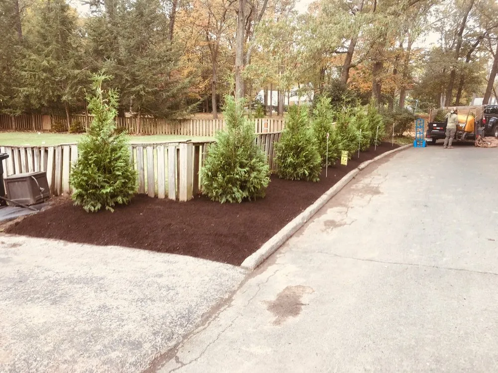 Professional garden landscaping experts serving Baltimore, MD - Manicured Grounds