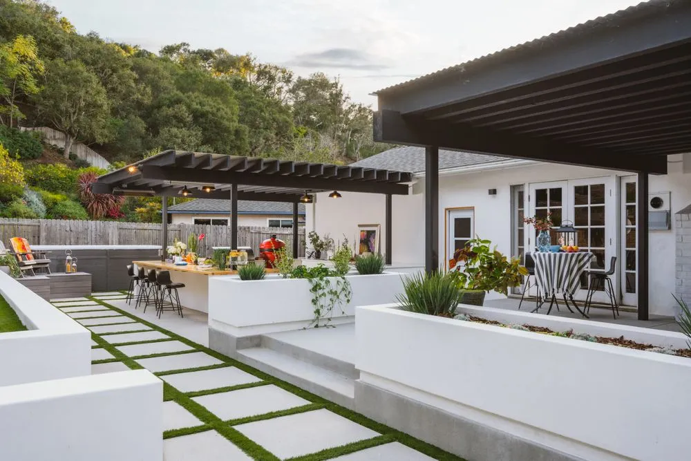 Expert garden landscaping for beautiful yards across Santa Barbara, CA - Manifest Building