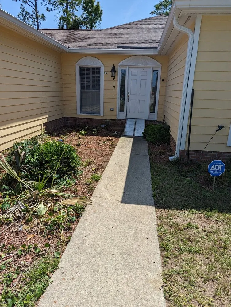 Professional yard cleanup service for residential properties in Myrtle Beach, SC by Manigault Landscaping Tree Removal