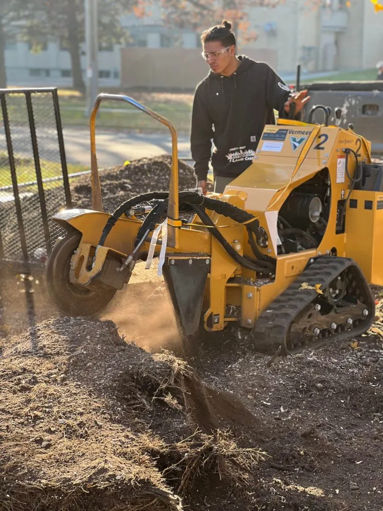 Custom landscape design experts serving Manitowoc, WI - Manitowoc Pro Lawn Care