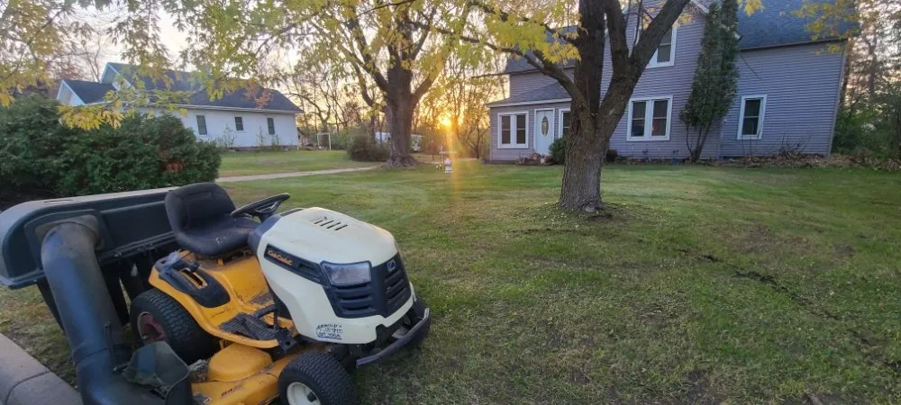 Custom lawn care service in Annandale, MN - Manke Outdoor Services