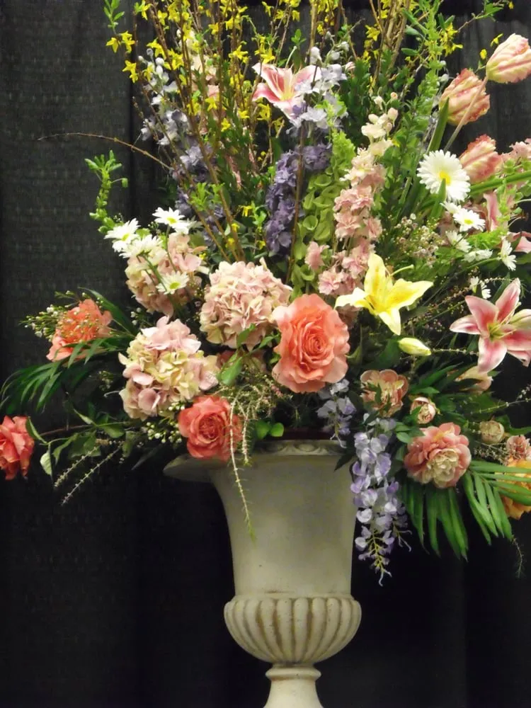 Reliable outdoor landscaping experts serving Abilene, TX - Mankin and Sons Gardens