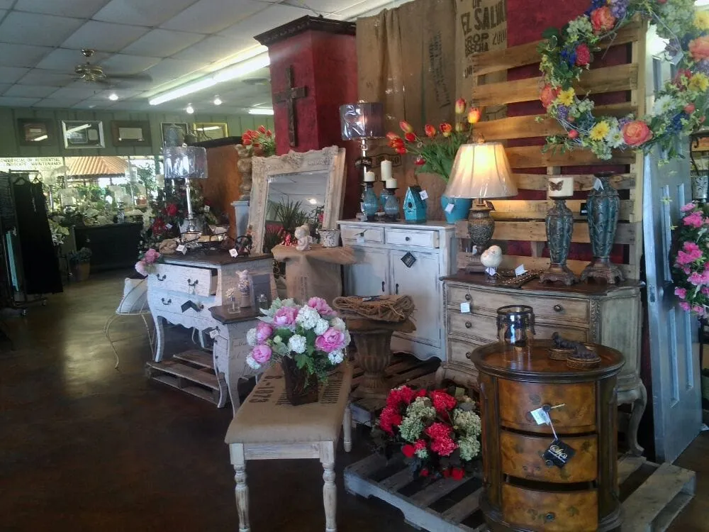 Expert lawn mowing service in Abilene, TX by Mankin and Sons Gardens