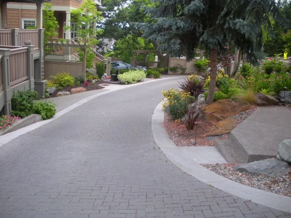 Custom yard cleanup service in Lynnwood, WA by Mann Landscaping Construction Services