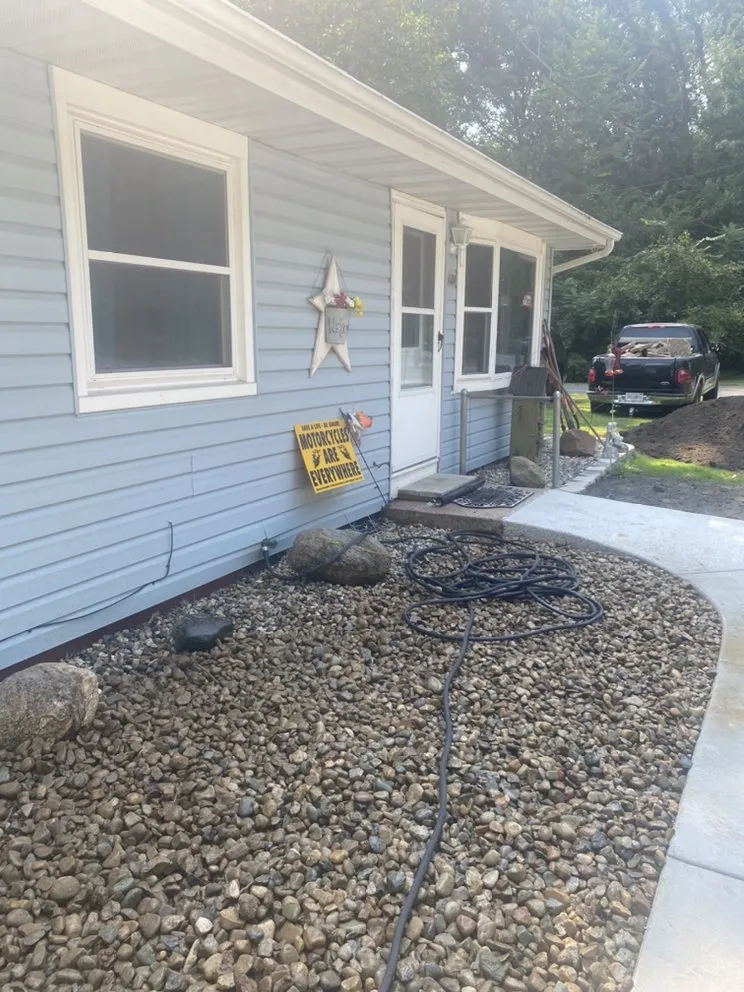 Expert landscape installation for residential properties in Mill Creek, IN by Mann n Weeks