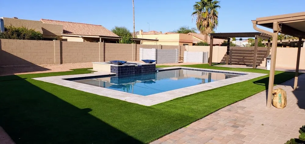 Top-rated yard maintenance in Gilbert, AZ - Manna Turf and Tree