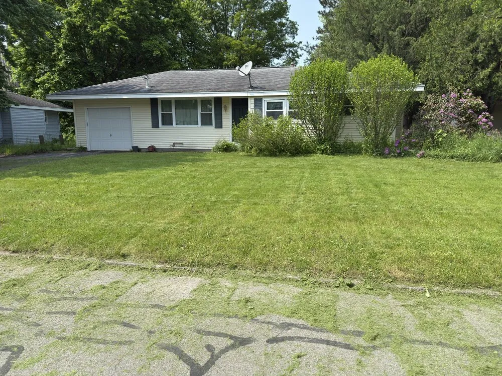 Affordable landscape installation in Utica, NY - Mannas Lawn Care