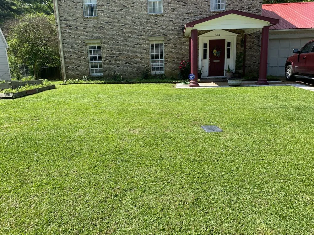 Professional landscaping services for homes in Jackson, MS by Manning Lawn Service