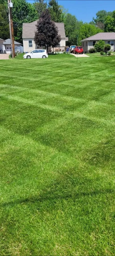 Affordable outdoor landscaping in East Dubuque, IL - Mannly's Handyman Service