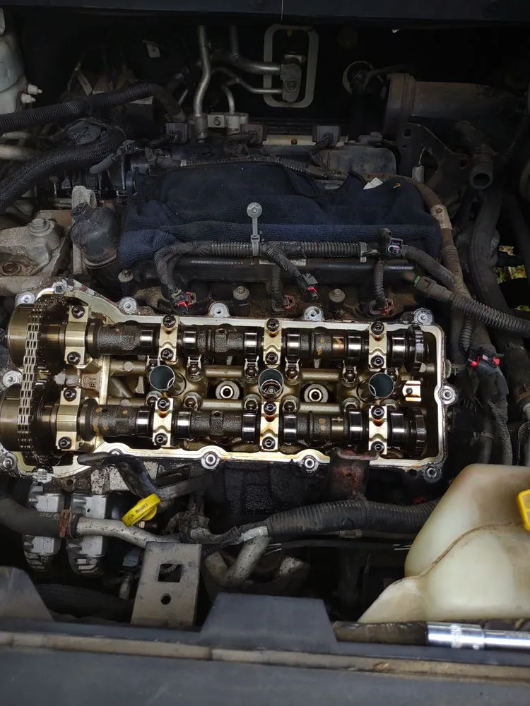 Affordable lawn mowing service for residential properties across Saint Matthews, SC - Manny Can Mobile