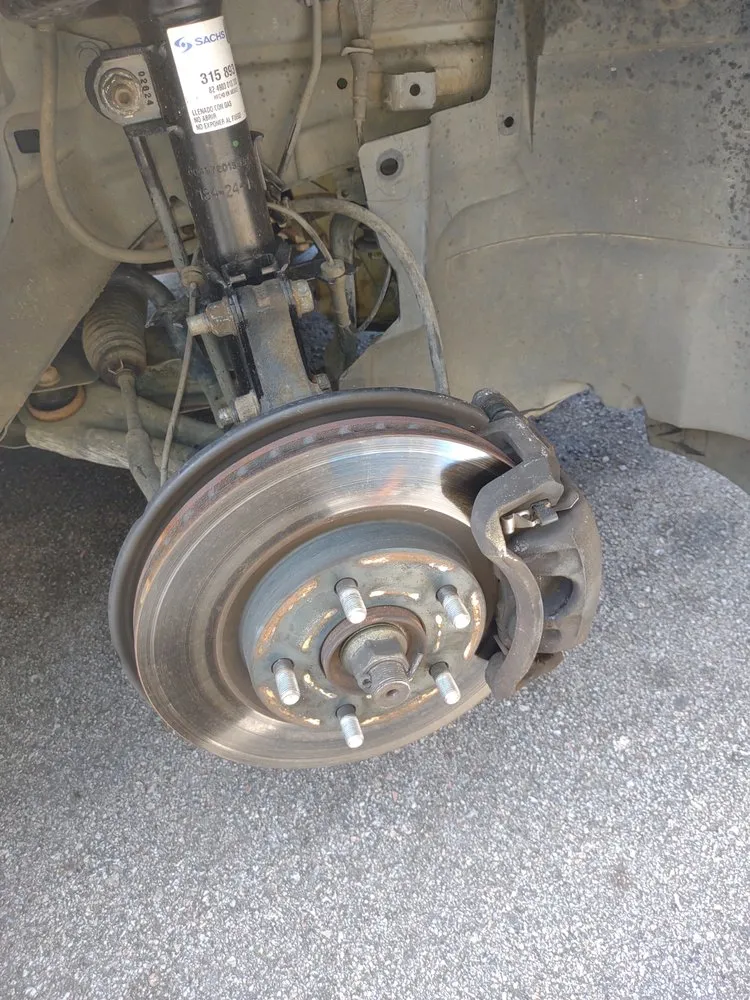 Local outdoor landscaping experts serving Saint Matthews, SC - Manny Can Mobile