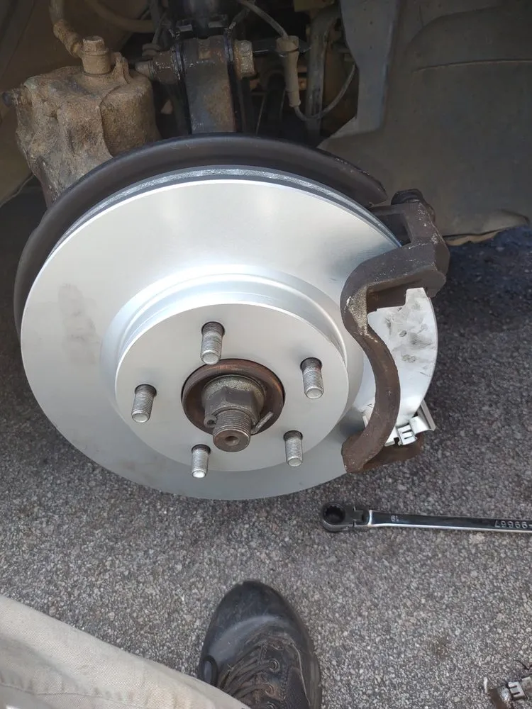 Reliable residential landscaping in Saint Matthews, SC - Manny Can Mobile