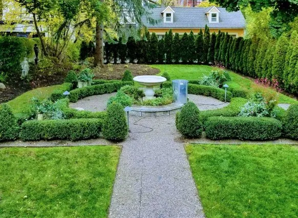 Expert landscape design for outdoor upgrades in Aurora, IL by Manny Landscaping